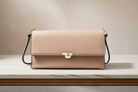 女生包包1000左右品牌（女生包包1000左右品牌有哪些）