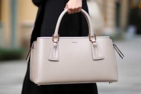 女包1千左右什么牌子好 - 女包1千左右什么牌子好一点