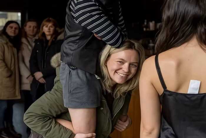 化妆品有哪些东西详细，化妆品有哪些东西详细说明