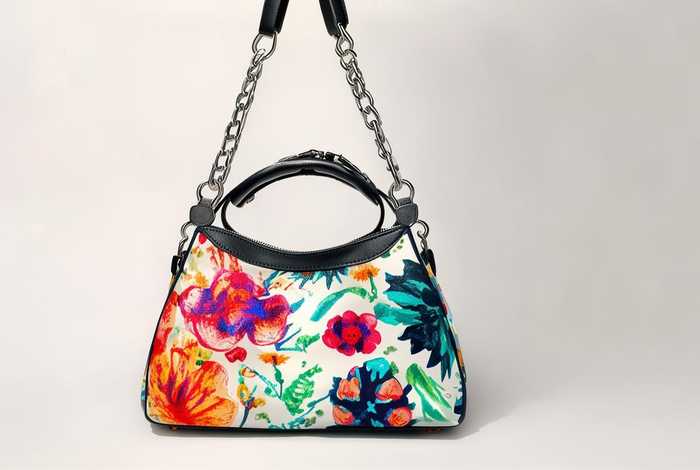 女士休闲斜挎包包价格布的 - 特价女士休闲斜挎包包