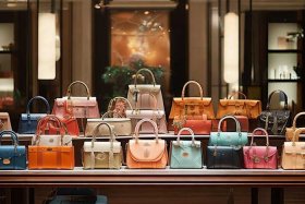 国际轻奢女包品牌；国际轻奢女包品牌大全排名