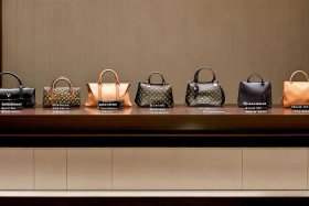 日本lv包包官网价格；日本lv包包官网价格表