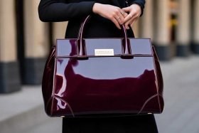 两三千的女士包推荐、两三千的女士包推荐什么牌子