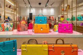 美国轻奢品牌；美国轻奢品牌tory burch