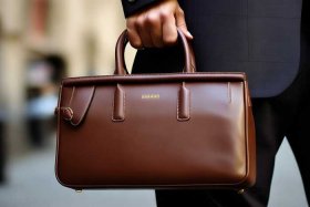 男款手包什么牌子比较好 - 男款手包什么牌子比较好看