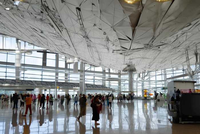 免税店买包便宜吗、免税店买包比专柜便宜吗