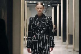 纪梵希属于哪个集团的品牌（纪梵希属于哪个集团的品牌啊）