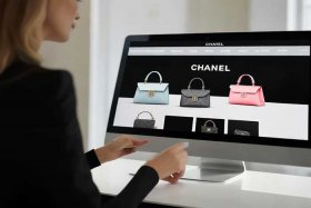 如何在香奈儿官网下单（如何在香奈儿官网下单购物）