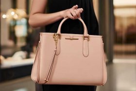 女包品牌轻奢500-1000、女包品牌轻奢