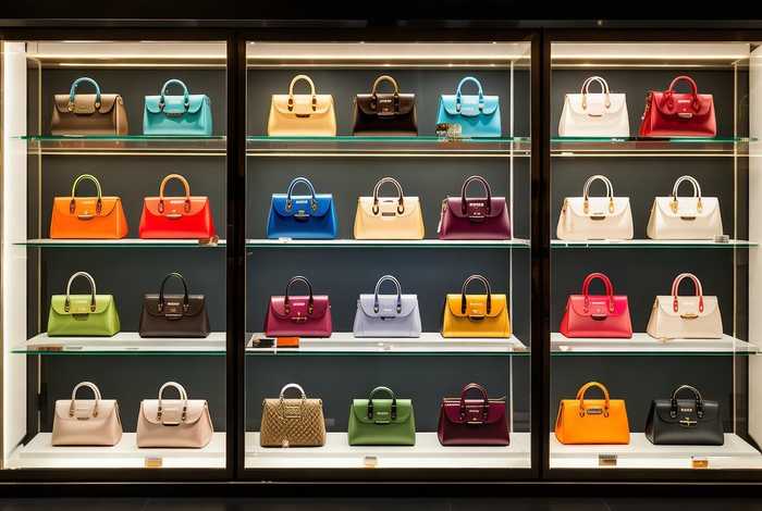 国际名牌包有哪些牌子图片（国际名牌包有哪些牌子图片及价格）