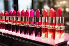 口红品牌排行榜前十名必买色号 口红品牌排行榜前十名必买色号有哪些
