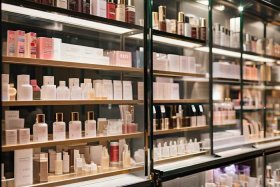 化妆品有哪些品牌（黎姿化妆品有哪些品牌）