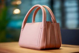 千元小众包包开箱（千元小众包包开箱视频）