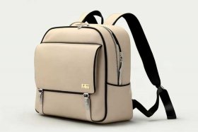 韩国双肩包中号，韩国universal双肩包