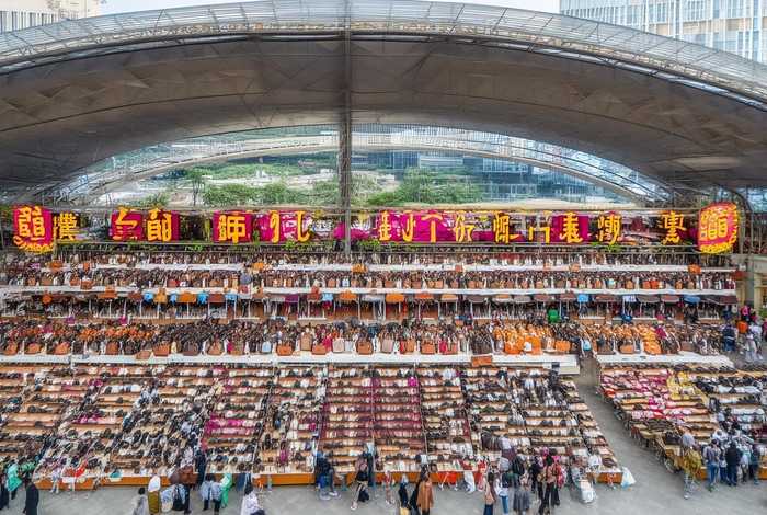 三元里皮具批发城，广州三元里皮具批发城