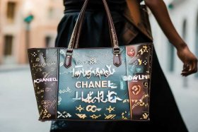 女人背的包包有哪些品牌、女人背的包包有哪些品牌好