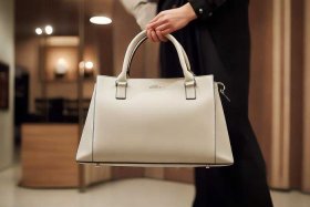 千元级女性包包；千元级女包品牌