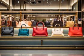 女包排行榜前十名 经典女包排行榜前十名