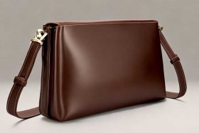 女士真皮斜挎包新款真皮、女士真皮斜挎包新款200元以内的