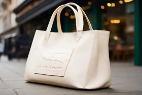 今年最流行的包包帆布包，今年最流行的包包帆布包是什么