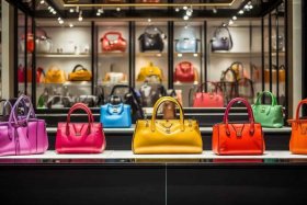 女包一线品牌排行；女包一线品牌排行榜前十名