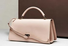 女士性价比高的包（女士性价比高的包包推荐）