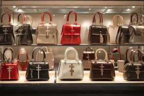 女包品牌 十字 - 女包品牌 十字标志大全