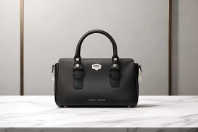 什么牌子的女士包包性价比最高，什么牌子的女士包包性价比最高的