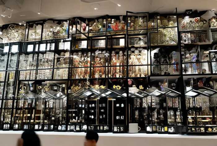 思驰女包品牌及价格、思驰女包品牌及价格表