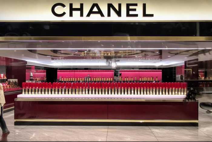 香奈儿唇釉官网旗舰店（香奈儿唇釉官网旗舰店是正品吗）