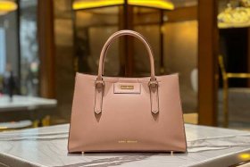 奢侈品品牌2021女包 奢侈品品牌2021女包价格