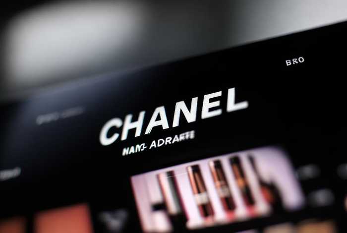 香奈儿彩妆官网入口（香奈儿彩妆官网入口查询）