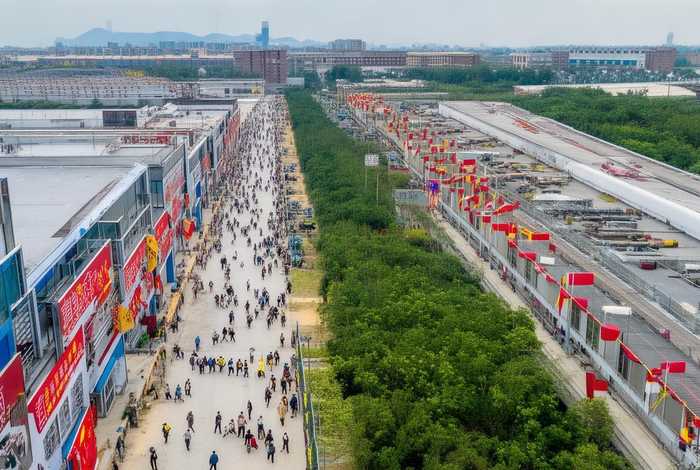 中国箱包之都工业园区在哪里（中国箱包之乡在哪里）