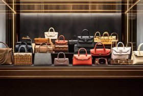 中高档包包牌子有哪些（中高档包包牌子有哪些品牌）