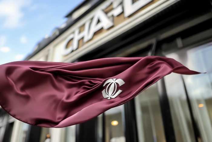 香奈儿chanel旗舰店围巾(香奈儿官网旗舰店围巾) 香奈儿chanel旗舰店围巾(香奈儿官网旗舰店围巾)