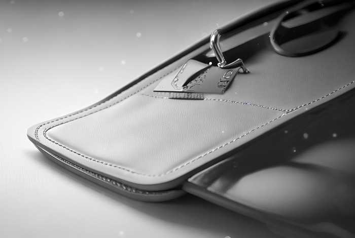 一个名牌包包出厂价是多少,一个名牌包包出厂价是多少钱 一个名牌包包出厂价是多少,一个名牌包包出厂价是多少钱