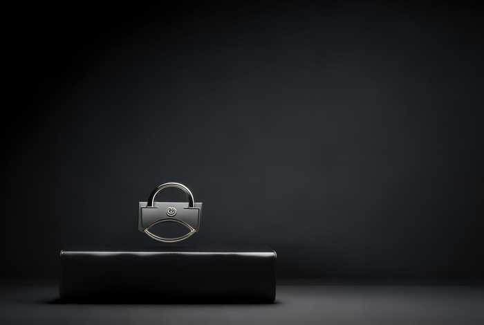 香奈儿官网为什么不卖包，香奈儿官网为什么不卖包包了