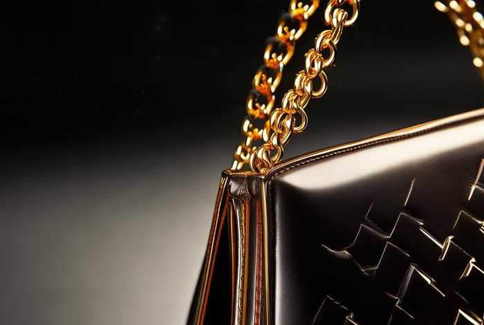 像x的牌子的包包；像x的牌子的包包叫什么