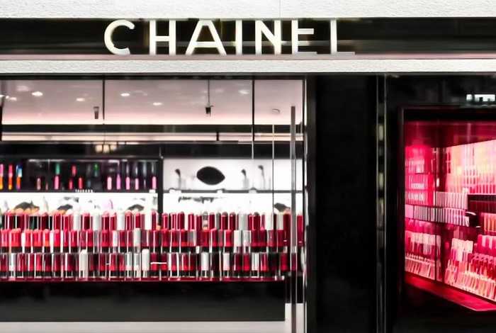 香奈儿唇釉官网旗舰店（香奈儿唇釉官网旗舰店是正品吗）