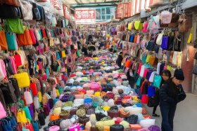 义乌有包包批发，义乌有包包批发市场吗