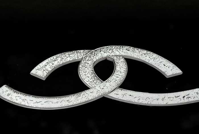 香奈儿流浪包链条拆掉 - 香奈儿流浪包链条拆掉还能用吗