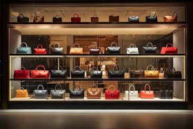 香港轻奢包包集合店；香港轻奢包包集合店价格