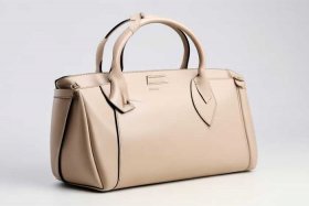 什么牌子包包好看百搭；什么牌子包包好看百搭图片