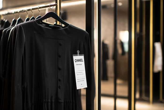 香奈儿衣服多少钱 香奈儿衣服多少钱左右