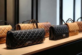 香奈儿官网官方旗舰店包包价格 香奈儿官网官方旗舰店包包价格表