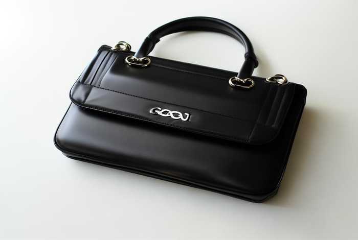 香奈儿官网女包最便宜多少钱 香奈儿官网女包最便宜多少钱一个