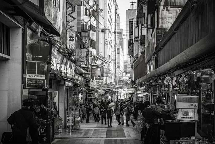 义乌500元一吨衣服批发 义乌500元一吨衣服批发渠道 义乌500元一吨衣服批发 义乌500元一吨衣服批发渠道