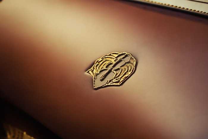 怎么鉴别迪奥口红999（怎么鉴别迪奥口红999真假）