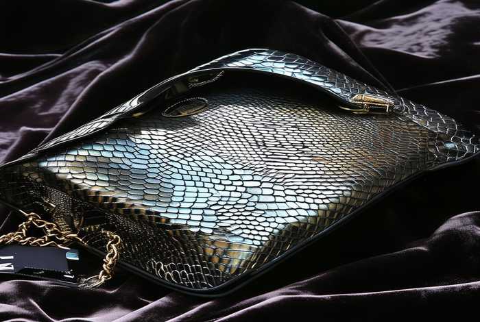 香奈儿蛇皮包限量版 - 香奈儿蛇皮包限量版多少钱