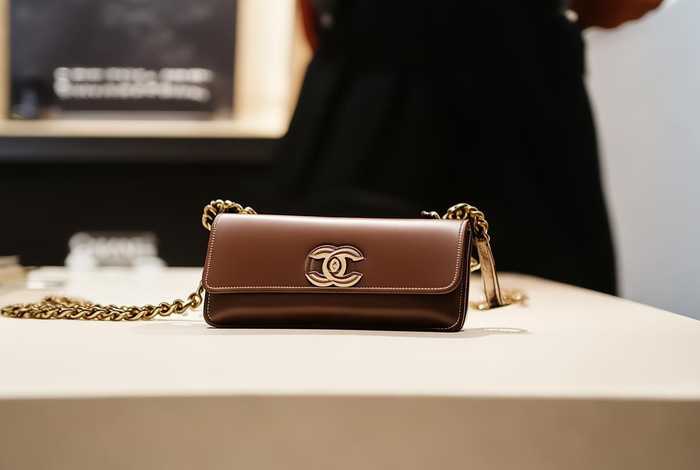 香奈儿腰包价格多少；香奈儿腰包价格多少钱一个